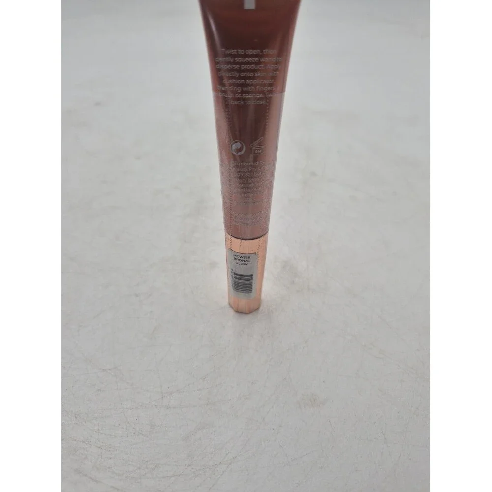 MCoBeauty Highlight and Glow Beauty Wand Liquid Highlighter Bronze
